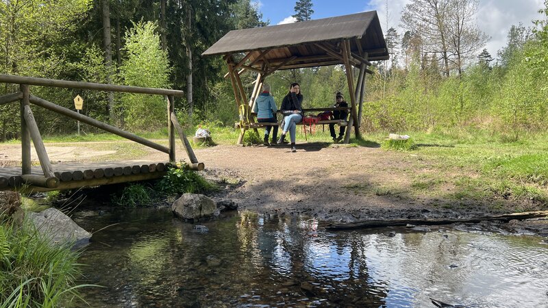 Picknick an der Karl-May-Höhle
