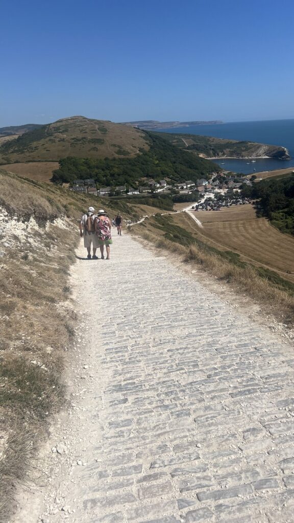 Abstieg zur Luleworth Cove